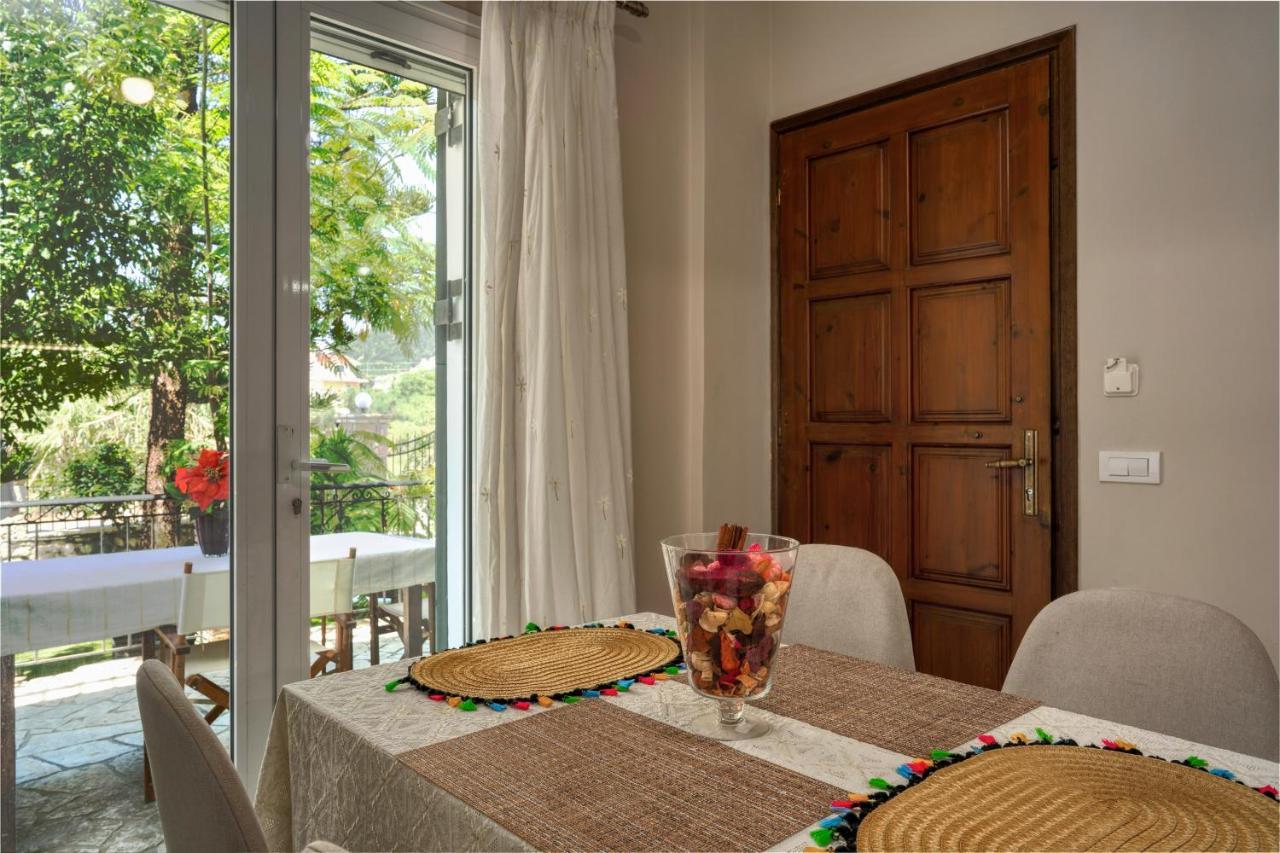 La Casa De Cambo Villa Gaitani Luaran gambar